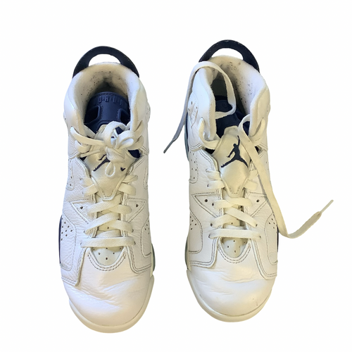 Vist Large View of Product Image Which is Used Jordan Basketball Shoes M White Youth 06.0