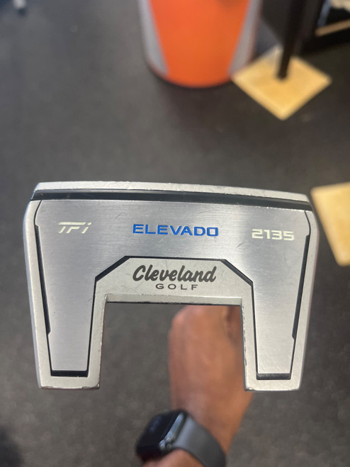 Vist Large View of Product Image Which is Used Cleveland ELEVADO 2135 Mens Putter RH