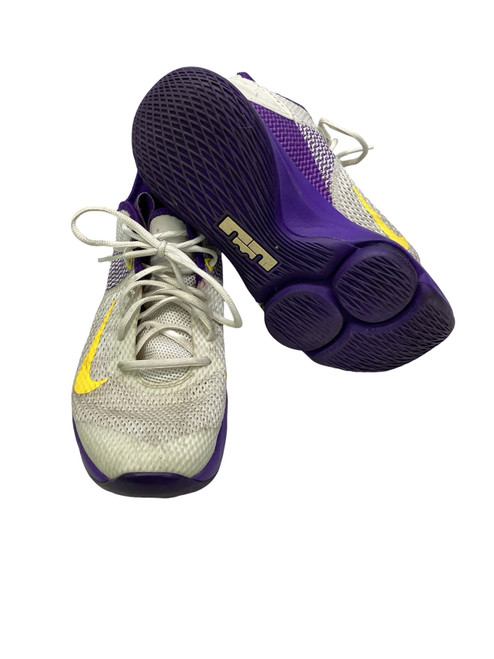 Vist Large View of Product Image Which is Used Nike Basketball Shoes M White Senior 9
