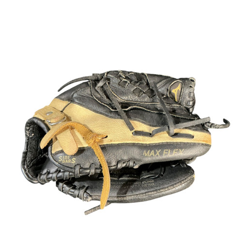 Vist Large View of Product Image Which is Used Mizuno 10.75IN RHT MIZUNO POWER CLOSE BB/SB Glove RH Throw Black 10 3/4"