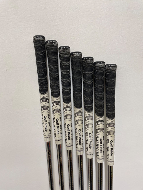 Vist Large View of Product Image Which is Used Titleist T150 FORGED Mens Iron Set RH 4I-PW