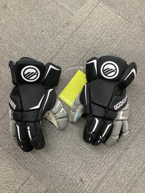 Vist Large View of Product Image Which is Used Maverik CHARGER Lacrosse Gloves Junior Black MD