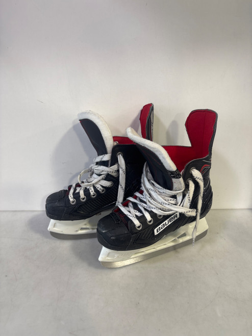 Vist Large View of Product Image Which is Used Bauer VAP X 250 Junior Hockey Skate Junior 01