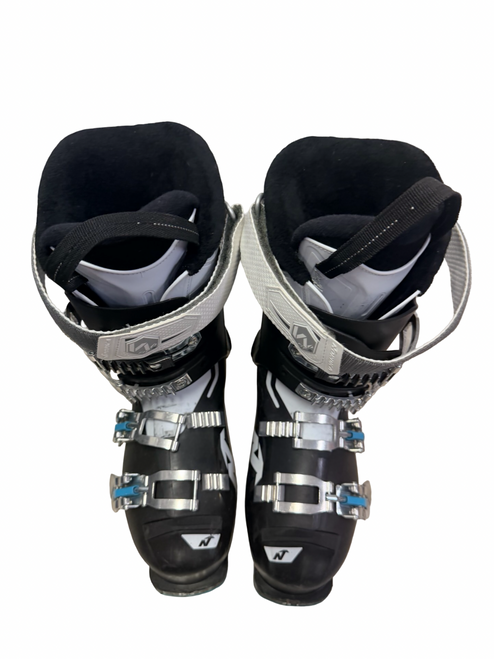 Vist Large View of Product Image Which is Used Atomic B-TECH 110 Ski Boots Black 280 MP - M10 - W11