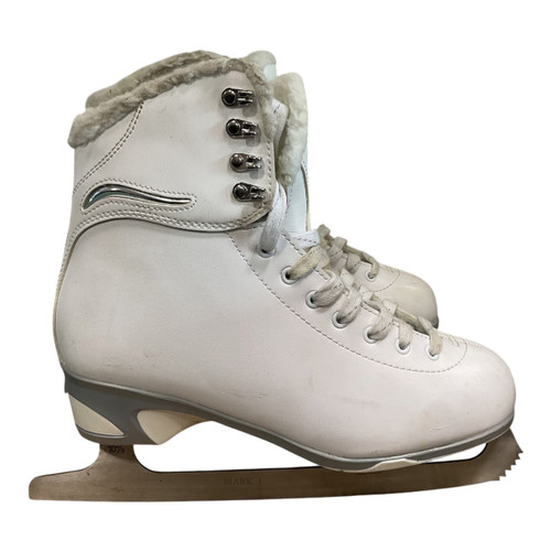 Vist Large View of Product Image Which is Used Jackson SOFT SKATE WomensFigure Skate White Senior 10