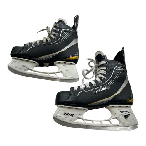 Vist Large View of Product Image Which is Used Bauer SUPREME 140 INT 6EE SKATES Intermediate Hockey Skate Black Intermediate 6.0