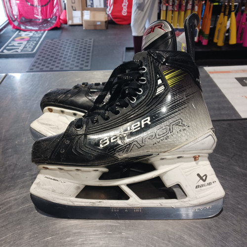 Vist Large View of Product Image Which is Used Bauer VAPOR HYPERLITE 2 Senior Hockey Skate Senior 6.5
