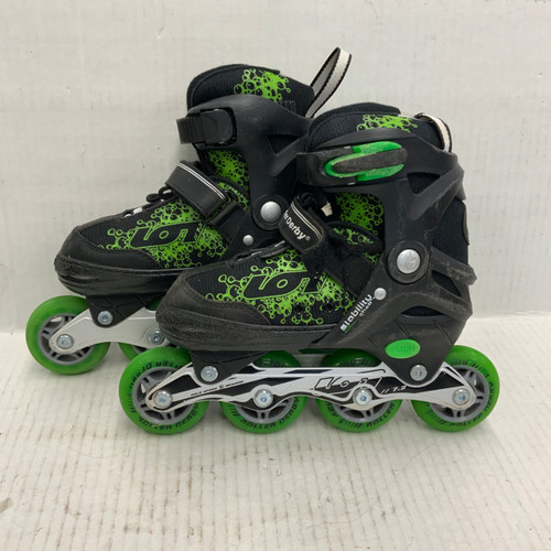 Vist Large View of Product Image Which is Used RollerDerby ADJ 2-5 Junior Rec Fitness Skates Green Adjustable