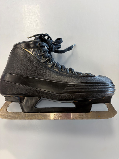 Vist Large View of Product Image Which is Used CCM TACKS Senior Goalie Skate Senior 9