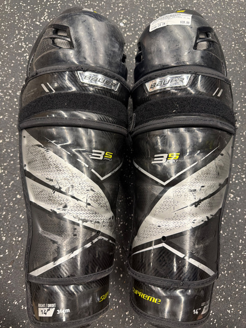 Vist Large View of Product Image Which is Used Bauer SUPREME 35 PRO Senior Shin Guards Black 14"
