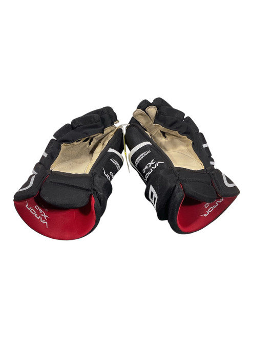 Vist Large View of Product Image Which is Used Bauer VAPOR X60 Senior Gloves Black 15"