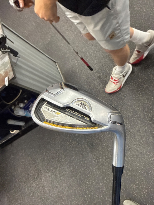 Vist Large View of Product Image Which is Used Cobra FLY-Z Golf Wedge Mens RH 60 Degree