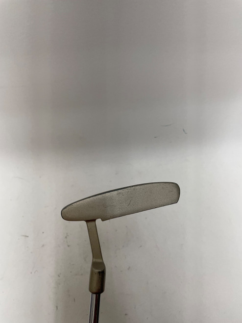 Vist Large View of Product Image Which is Used Fila J-100 Mens Putter RH