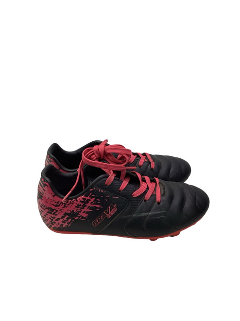 Vist Large View of Product Image Which is Used Brava Soccer Cleats Black And Pink Junior 02