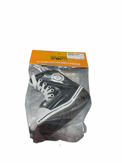 Vist Large View of Product Image Which is Used CONVERSE HEADCOVER Golf Accessory