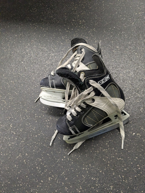Vist Large View of Product Image Which is Used CCM INTRUDER 55 Youth Hockey Skate Youth 12.0