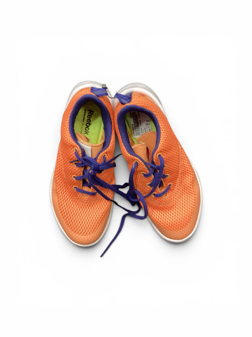 Vist Large View of Product Image Which is Used Reebok Soccer Indoor Shoes Orange Youth 07.0