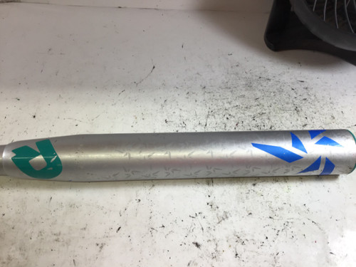 Vist Large View of Product Image Which is Used Demarini VENDETTA BB/SB Fastpitch Bat 31"