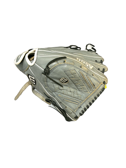 Vist Large View of Product Image Which is Used Wilson A500 BB/SB Glove RH Throw Grey 12 1/2"