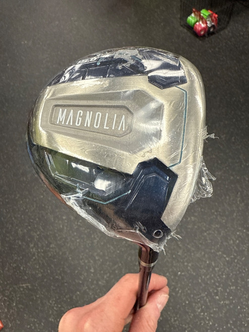 Vist Large View of Product Image Which is New Wilson MAGNOLIA Womens Fairway Wood RH 3 Wood