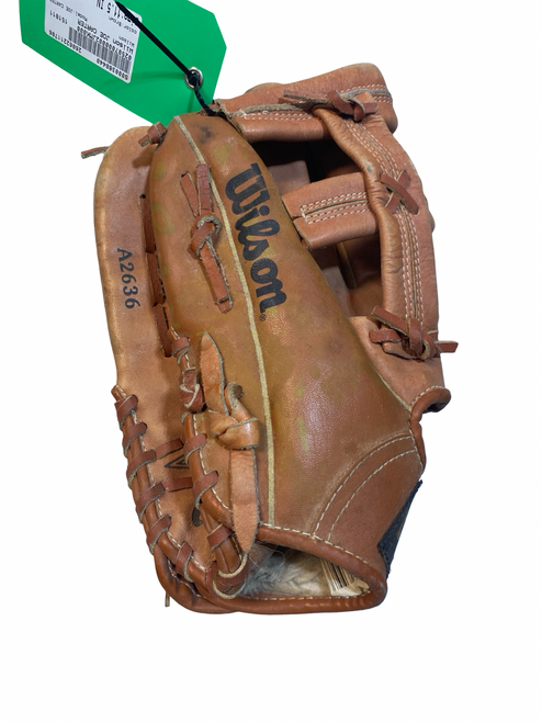 Vist Large View of Product Image Which is Used Wilson JOE CARTER BB/SB Glove LH Throw Brown 11 1/2"