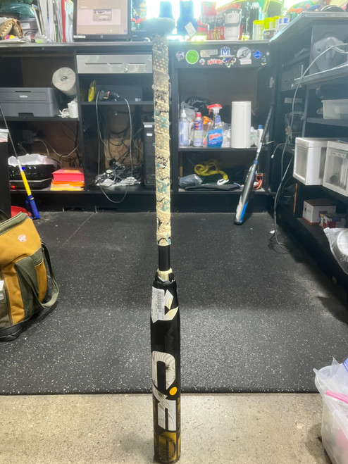 Vist Large View of Product Image Which is Used Demarini CF ZEN CFPS-19 BB/SB Fastpitch Bat 31"