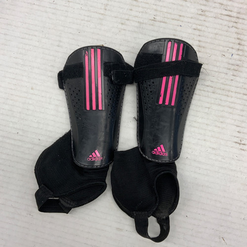 Vist Large View of Product Image Which is Used Adidas Soccer Shin Guards Junior Pink SM