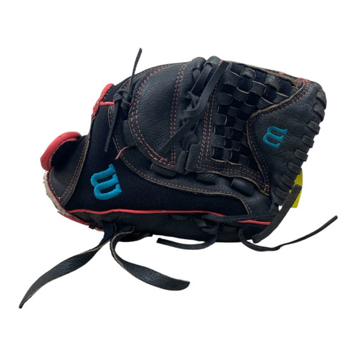 Vist Large View of Product Image Which is Used Wilson FLASH A04RF22115 RH Throw Fastpitch Gloves Black 11 1/2"