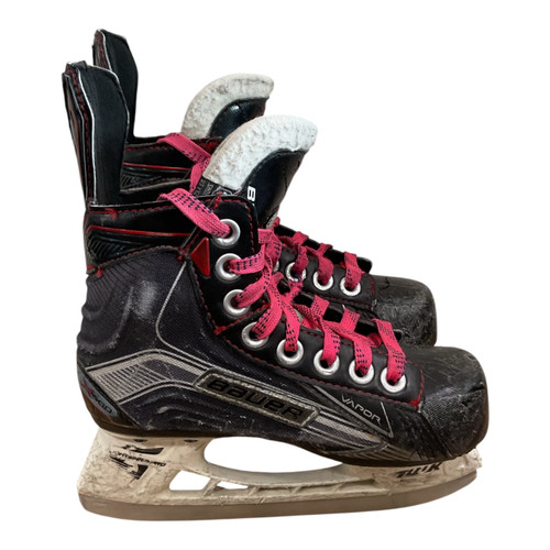 Vist Large View of Product Image Which is Used Bauer Y 11 X500 Youth Hockey Skate Youth 11.0