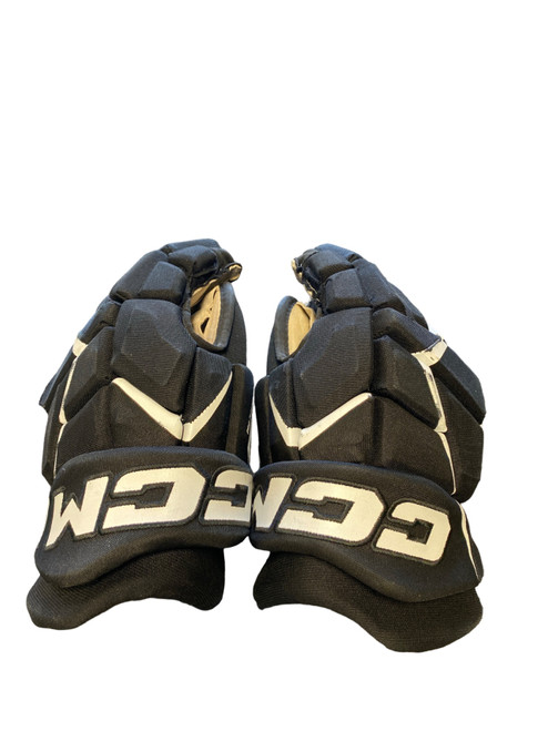 Vist Large View of Product Image Which is Used CCM JETSPEED FT680 Senior Gloves Black 14"