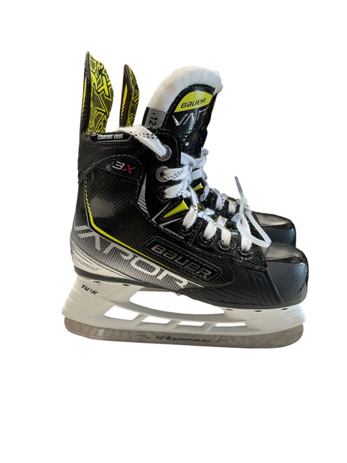 Vist Large View of Product Image Which is Used Bauer VAPOR 3X SZ Y12 Youth Hockey Skate Youth 12.0