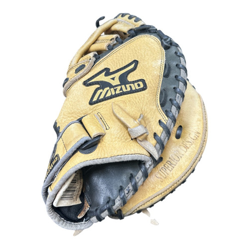 Vist Large View of Product Image Which is Used Mizuno GXS100 RHT FP CM BB/SB Catchers RH Throw Tan 32 1/2"