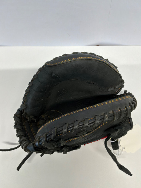 Vist Large View of Product Image Which is Used Rawlings RCM315B BB/SB Catchers RH Throw Black 31 1/2"