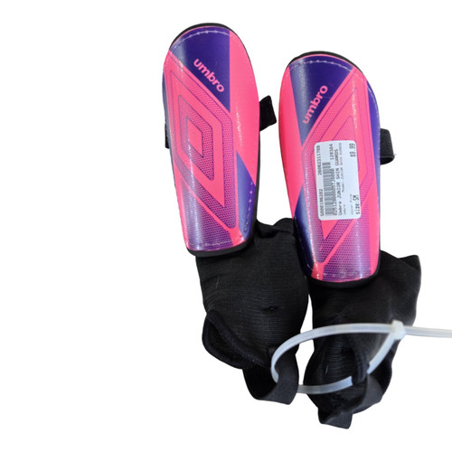 Vist Large View of Product Image Which is Used Umbro JUNIOR SHIN GUARDS Soccer Shin Guards Junior Pink SM