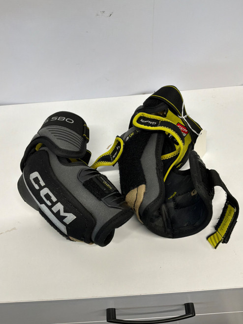 Vist Large View of Product Image Which is Used CCM AS 580 Junior Elbow Pads LG