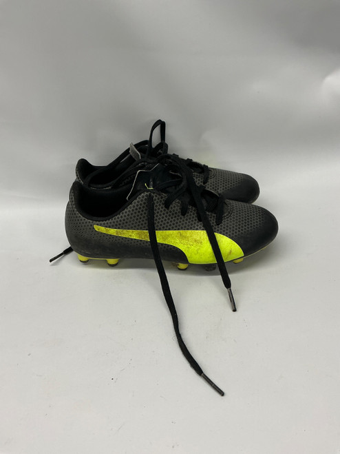 Vist Large View of Product Image Which is Used Puma Soccer Cleats Black Youth 12.0