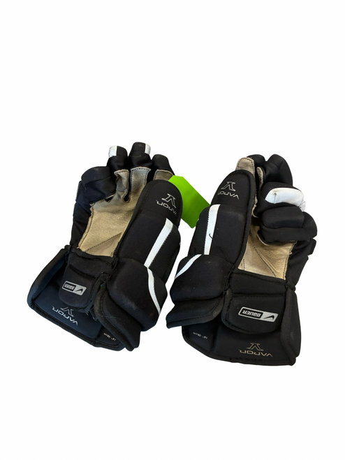 Vist Large View of Product Image Which is Used Bauer VAPOR Senior Gloves Black 14"