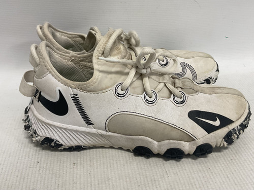 Vist Large View of Product Image Which is Used Nike Running/X-Train Shoes Y Junior 04