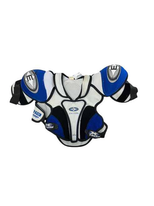 Vist Large View of Product Image Which is Used Easton X-TREME Junior Shoulder Pads MD