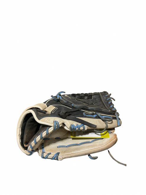 Vist Large View of Product Image Which is Used Mizuno SUPREME RH Throw Fastpitch Gloves Black 12 1/2"