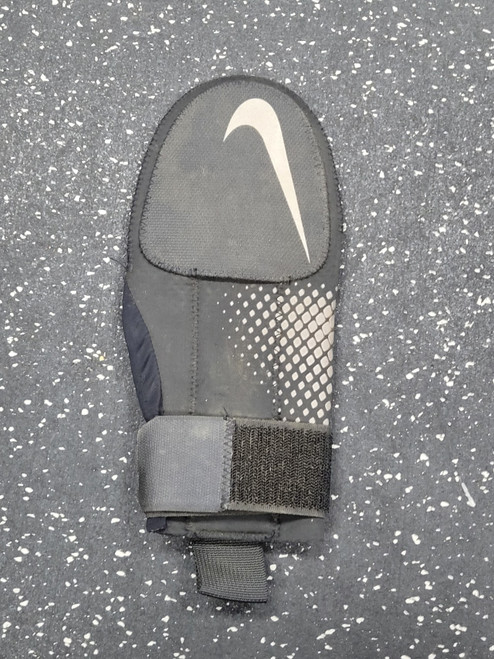 Vist Large View of Product Image Which is Used Nike BB/SB Accessory