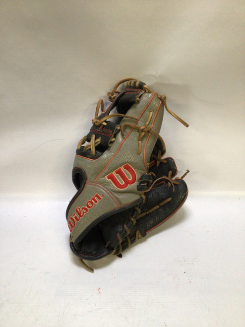 Vist Large View of Product Image Which is Used Wilson A2000 BB/SB Glove RH Throw Brown 11 3/4"