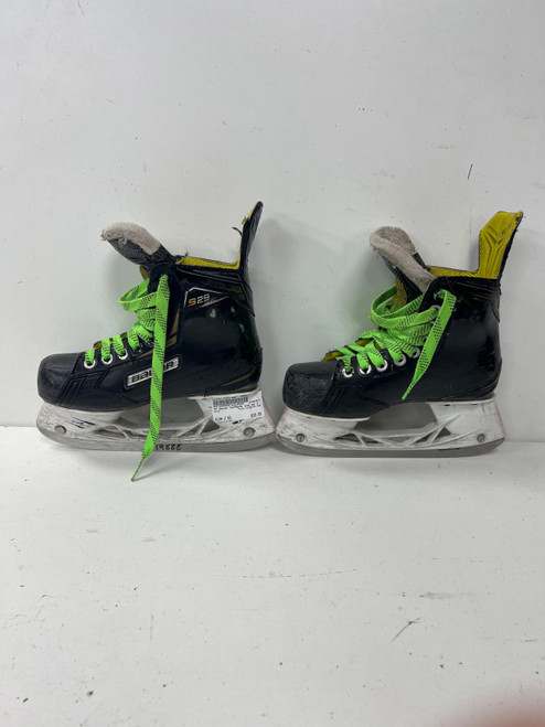 Vist Large View of Product Image Which is Used Bauer SUPREME S29 Junior Hockey Skate Junior 03