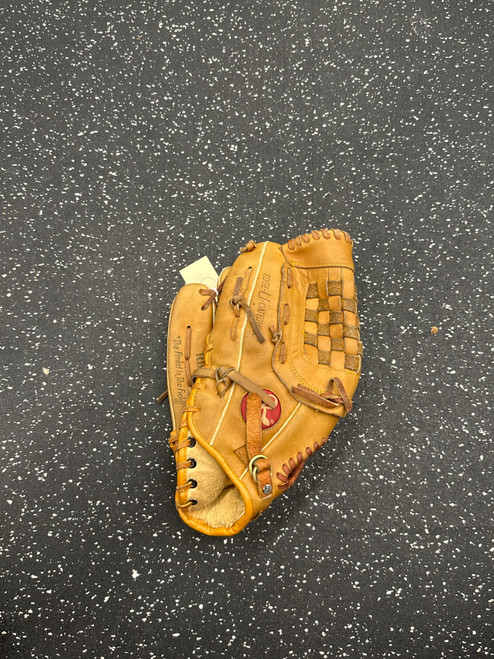 Vist Large View of Product Image Which is Used Rawlings RBG10 BB/SB Glove LH Throw Brown 13"