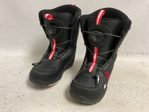 Vist Large View of Product Image Which is Used K2 MINI TURBO BOA Boys Snowboard Boots Black And Red Junior 02