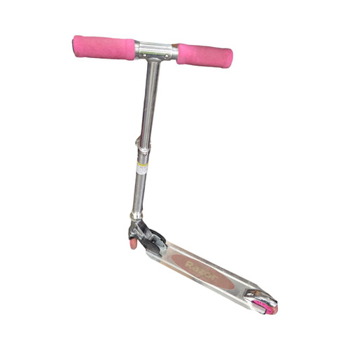 Vist Large View of Product Image Which is Used Razor 2 WHEELED SCOOTER Scooter Pink