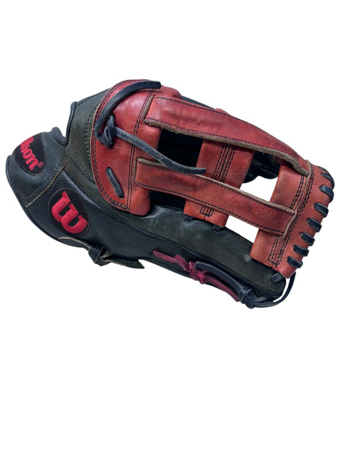 Vist Large View of Product Image Which is Used Wilson HR13 GM BB/SB Glove RH Throw Black And Red 12 3/4"