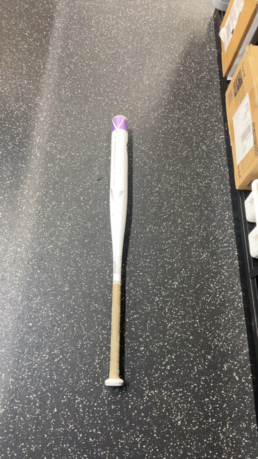 Vist Large View of Product Image Which is Used Easton AMETHYST BB/SB Fastpitch Bat 33"