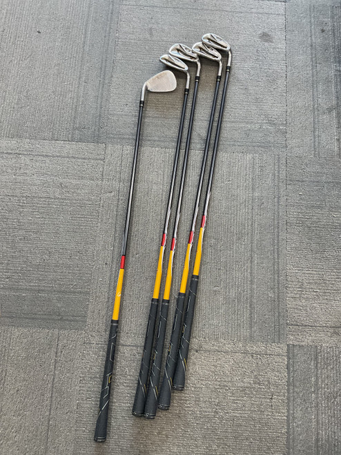 Vist Large View of Product Image Which is Used Taylormade R7 6-PW Mens Iron Set RH 6I-PW