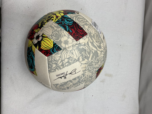 Vist Large View of Product Image Which is Used Adidas MATCH BALL REPLICA All Size Soccer Ball White 4